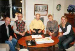 Mats G., Sven B., Jim D., Thorvald N. och Louisa Rolandsdotter vid mötet för Bengt L. 2008
